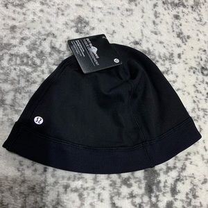 Lululemon Out Run Beanie